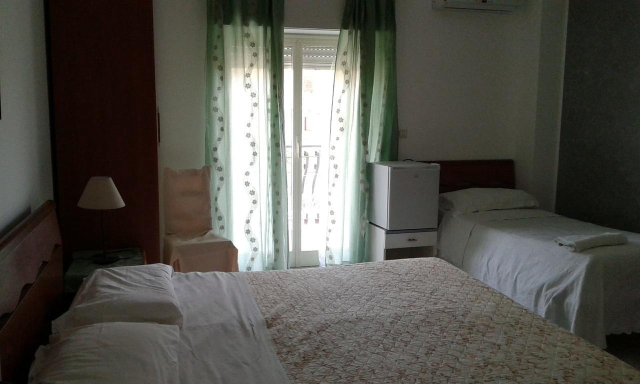 Pensione S. Antonio Ristorante Silvia Furci Siculo Ngoại thất bức ảnh