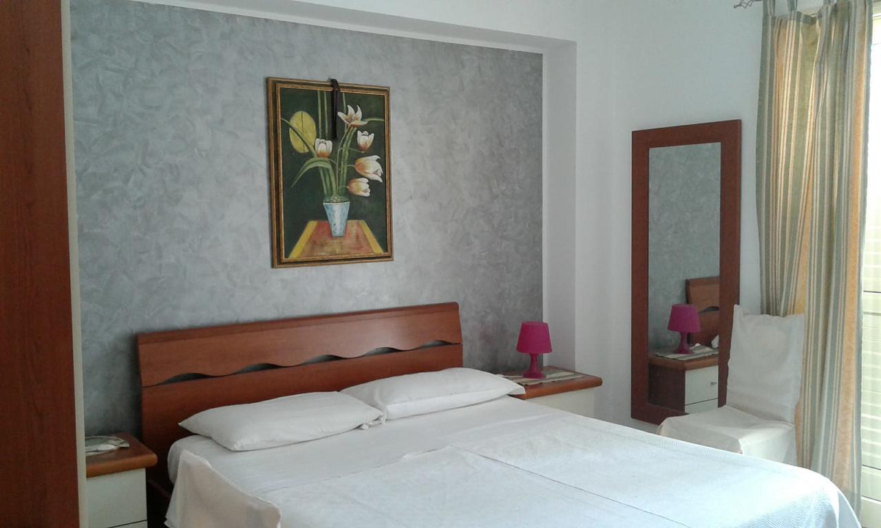 Pensione S. Antonio Ristorante Silvia Furci Siculo Ngoại thất bức ảnh